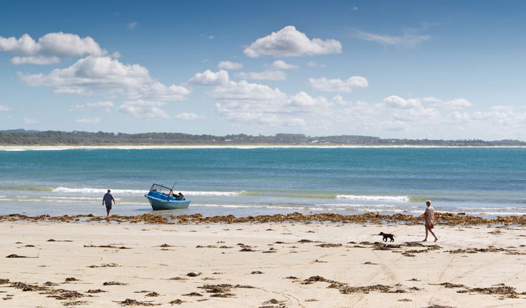 Arrawarra Headland NSW Accommodation Newcastle