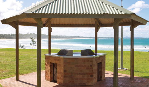 Woolgoolga Beach And Headland - Accommodation Newcastle 3
