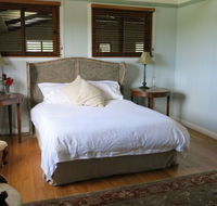 The Loch Barn - Accommodation Newcastle