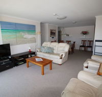 The Summit 6 - Accommodation Newcastle