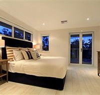 The Beach House Sanctuary Point - Accommodation Newcastle