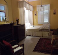 Guy House Bed and Breakfast - Accommodation Newcastle