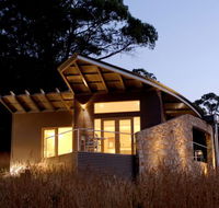 The Buckland - Studio Retreat - Accommodation Newcastle