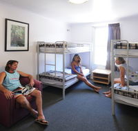 Yamba YHA - Accommodation Newcastle
