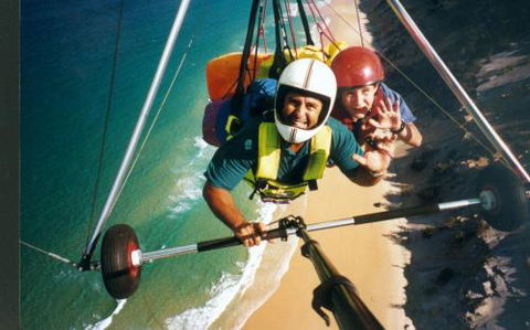 David Cookman–Sunshine Coast Hang Gliding - Accommodation Newcastle 0
