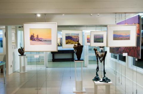 Art Nuvo Gallery - Accommodation Newcastle 2