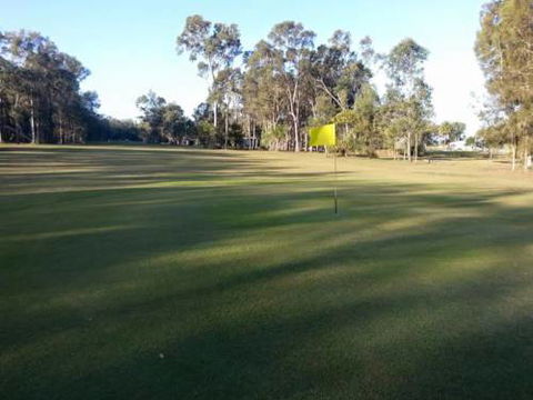 Boonooroo Golf Course & Tavern - Accommodation Newcastle 4
