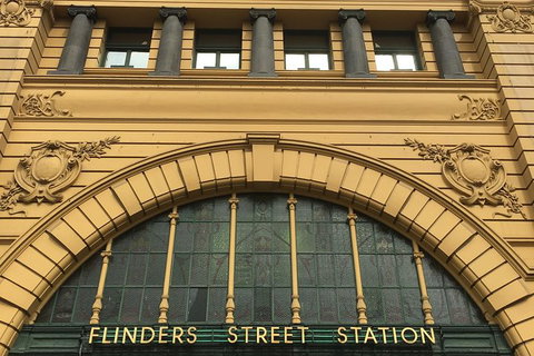 Melbourne Airport To Melbourne CBD To Melbourne Airport (2 Way Transfer) - Accommodation Newcastle 4