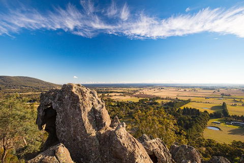 Macedon Ranges Small Group Wine Tour With 2 Course Lunch And Morning Tea - Accommodation Newcastle 2