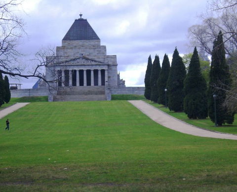 Melbourne Laneways, Arcades And City Morning Tour With Optional Yarra Cruise - Accommodation Newcastle 15