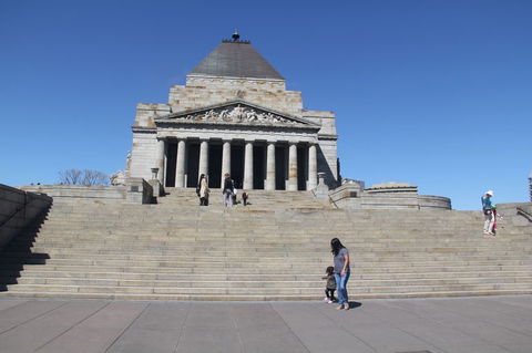 Melbourne Laneways, Arcades And City Morning Tour With Optional Yarra Cruise - Accommodation Newcastle 2