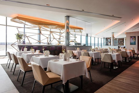 Melbourne Airport Lounge - The House, Terminal 2 - Accommodation Newcastle 1