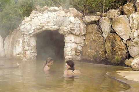 Peninsula Hot Springs And Beach Boxes Day Trip - Accommodation Newcastle 7