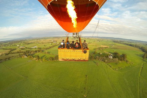 Yarra Valley Sunrise Balloon Flight & Champagne Breakfast - Accommodation Newcastle 4