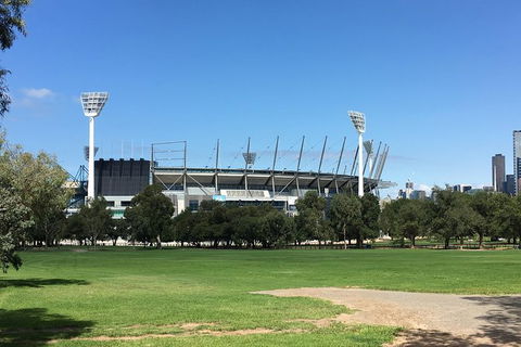 Legends & Champions Tour - Accommodation Newcastle 1
