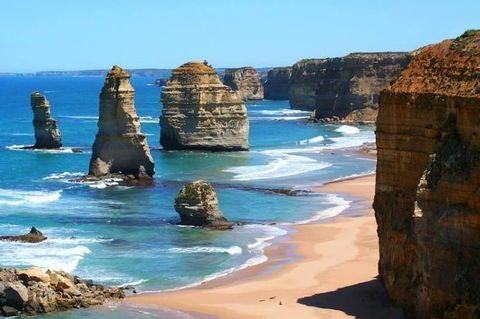 Private Tour: Great Ocean Road 12 Apostles Direct (7-8 Hours) - Accommodation Newcastle 0