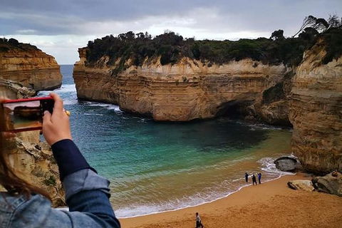 Great Ocean Road Medium Size Group Tour - Accommodation Newcastle 1