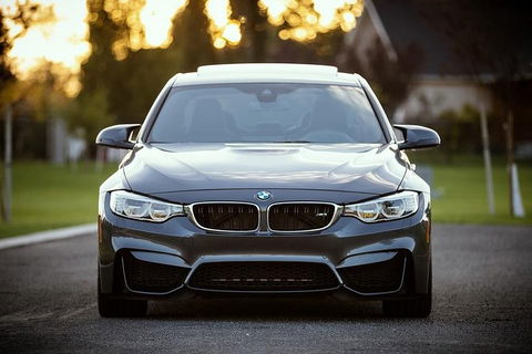 Chauffeur Car Melbourne Airport To CBD $75 - Accommodation Newcastle 1