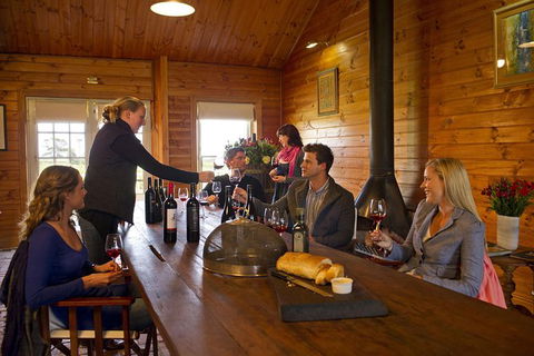 Hop-On Hop-Off Barossa Valley Wine Region Tour From Adelaide - Accommodation Newcastle 5