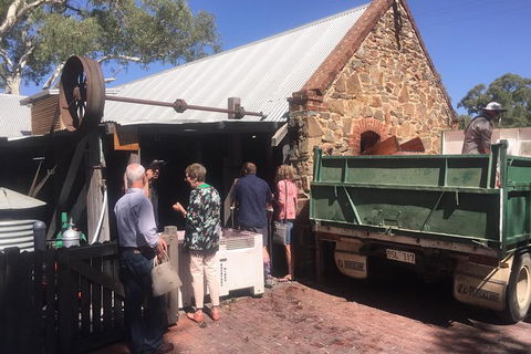 Barossa Private Group 1-13 Tour To Barossa Valley Or McLaren Vale From Adelaide - Accommodation Newcastle 40