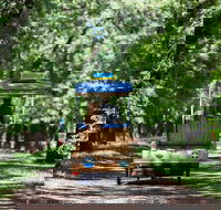 Adelaide 90-Minute Pedicab Tour Scenic Green  River Experience - Accommodation Newcastle
