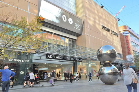 Adelaide's Best Walking Tour - Accommodation Newcastle 0