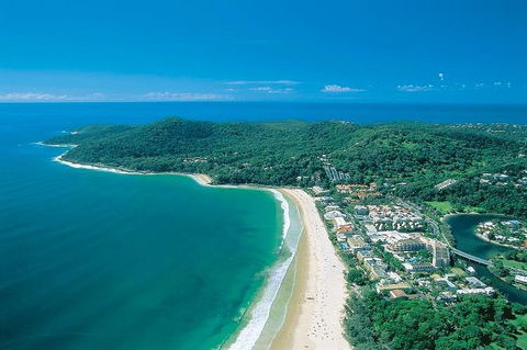 Sunshine Coast Hinterland And Noosa Day Trip From Brisbane Including Eumundi Markets And Ginger Factory - Accommodation Newcastle 0