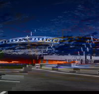 Luxury Brisbane Airport Transfers To and From Surfers Paradise for 2 Person - Accommodation Newcastle