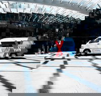 Brisbane Airport Arrival Shuttle Transfer to the Sunshine Coast Hotels/addresses - Accommodation Newcastle