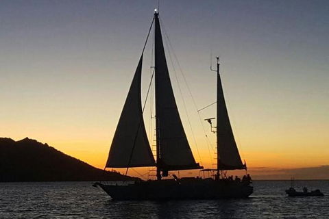 Magnetic Island Sunset Sail - Accommodation Newcastle 0