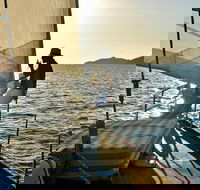 Magnetic Island Twilight Sailing Cruise - Accommodation Newcastle