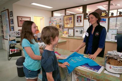 Skip The Line: Alice Springs School Of The Air Guided Tour Ticket - Accommodation Newcastle 4