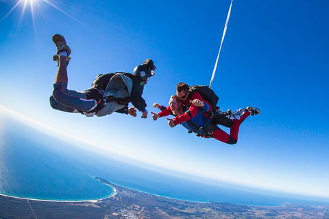 Byron Bay Tandem Sky Dive - Accommodation Newcastle 5