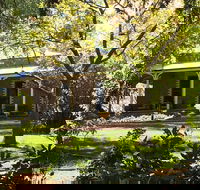 Athol Gardens - Accommodation Newcastle