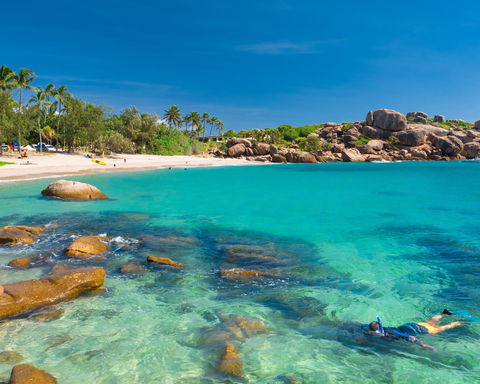 Horseshoe Bay - Bowen - Accommodation Newcastle 0