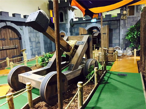 Mini Golf King - Accommodation Newcastle 0