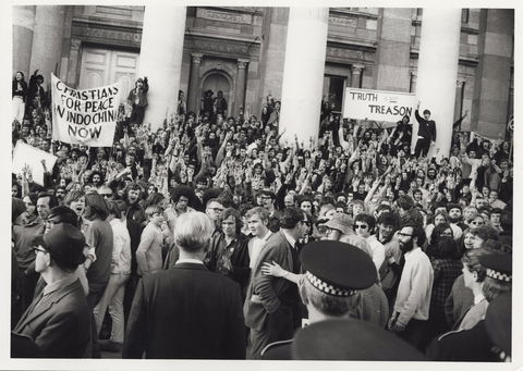 The Centre Of Democracy - Accommodation Newcastle 0