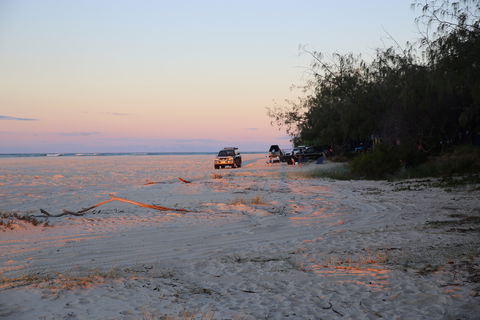 75 Mile Beach - Accommodation Newcastle 2