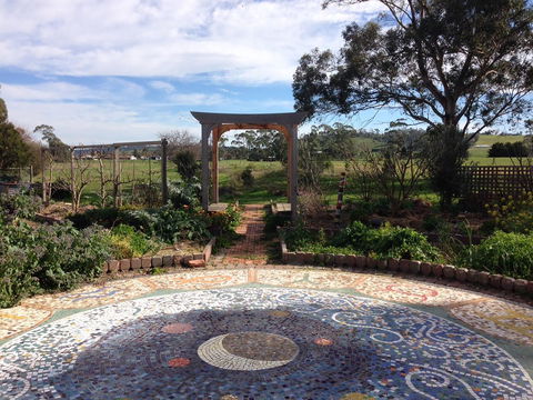 Arc Yinnar - Accommodation Newcastle 0