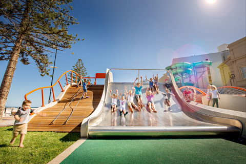 Glenelg Foreshore Playspace And Coastal Reserve - Accommodation Newcastle 2