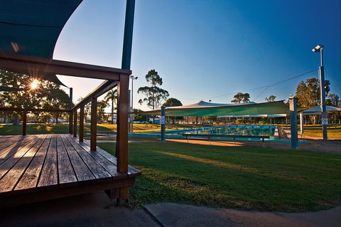 Middlemount - Accommodation Newcastle 1