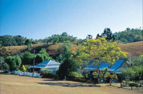 North Burnett - Mount Perry (via Monto) To Biggenden To Childers - Accommodation Newcastle 0