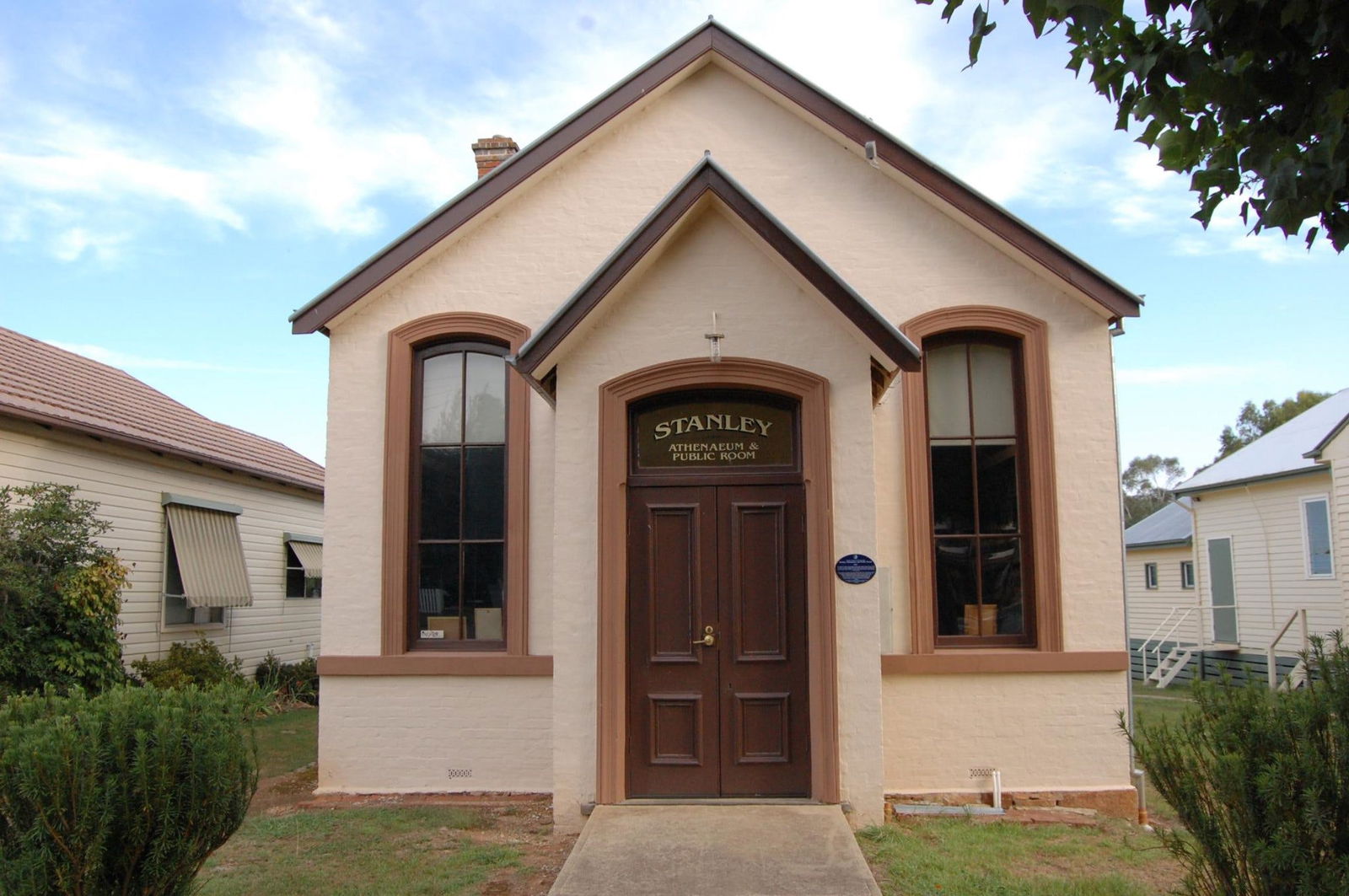Stanley VIC Accommodation Newcastle