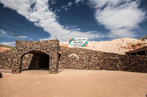 Umoona Opal Mine And Museum - Accommodation Newcastle 0