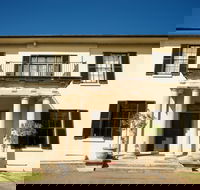 Wivenhoe House - Accommodation Newcastle