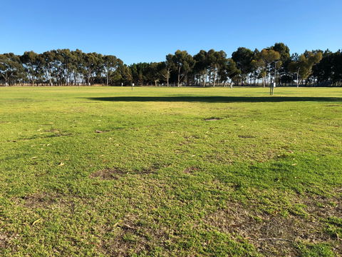 Yakka Park - Accommodation Newcastle 2