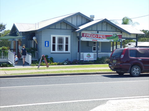 Frederickton - Accommodation Newcastle 1
