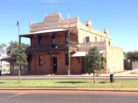 Old Gentleman's Club - Accommodation Newcastle 0