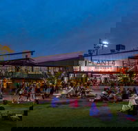 Plant 4 Bowden - Accommodation Newcastle