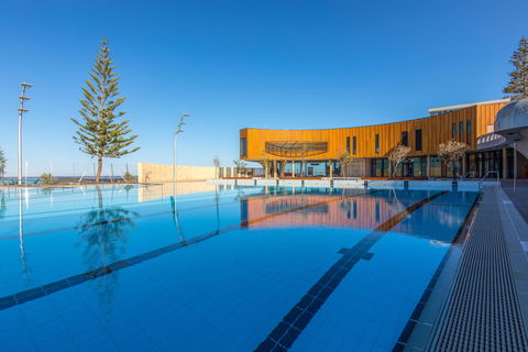 Scarborough Beach Pool - Accommodation Newcastle 1